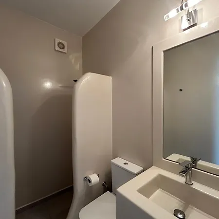 Diamond Apartment
