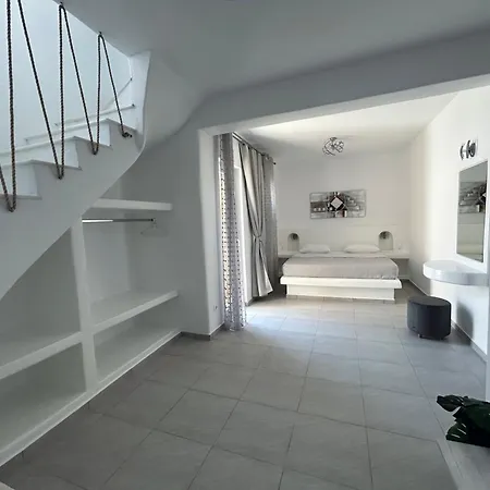 Diamond Apartment *